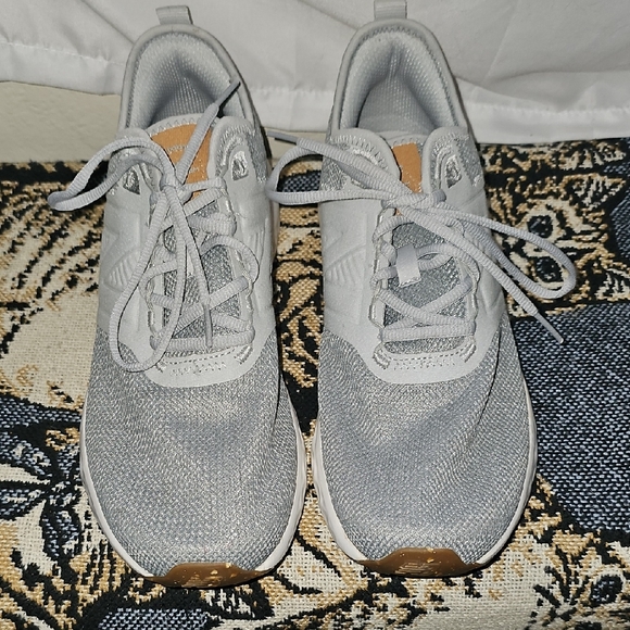 New Balance Free Foam Men's Gray Athletic Shoes Sneakers New Lace Up